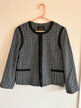 Ann Taylor Black and White Tweed Collarless Blazer
